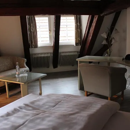 Altes Pfarrhaus Und Restaurant 3* Bad Ueberkingen