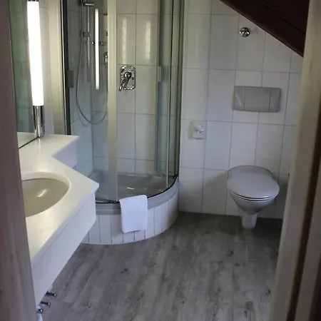 Altes Pfarrhaus Und Restaurant Hotel Bad Ueberkingen