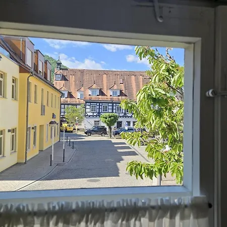 Altes Pfarrhaus Und Restaurant Bad Überkingen