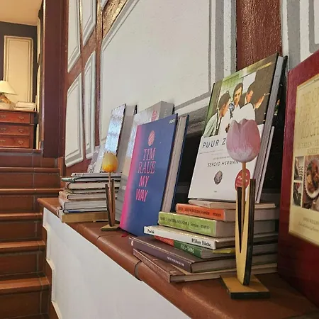 Altes Pfarrhaus Und Restaurant Szálloda 3*