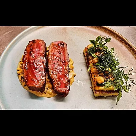 Altes Pfarrhaus Und Restaurant 3*