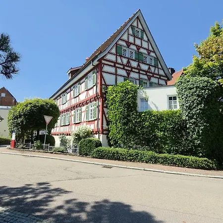 Otel Altes Pfarrhaus Und Restaurant Bad Überkingen