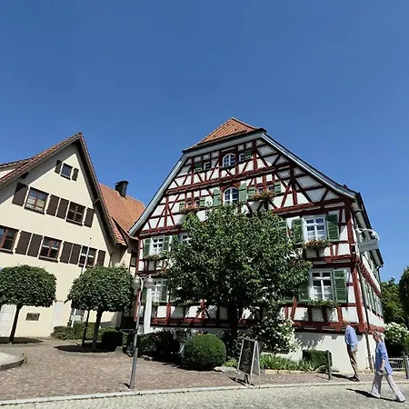 Altes Pfarrhaus Und Restaurant 3*