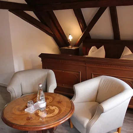 Hotel Altes Pfarrhaus Und Restaurant Bad Ueberkingen