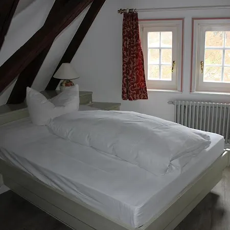 Hotel Altes Pfarrhaus Und Restaurant