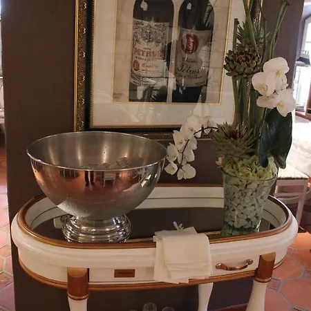 Altes Pfarrhaus Und Restaurant Hotel