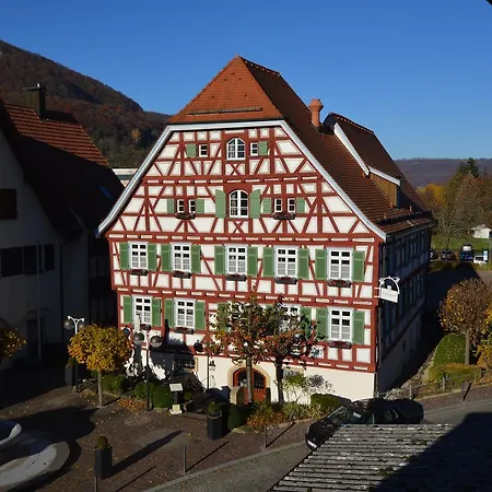 Altes Pfarrhaus Und Restaurant Hotel 3*