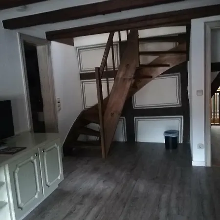 Altes Pfarrhaus Und Restaurant Bad Ueberkingen